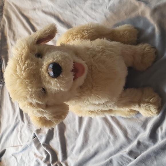 JOY FOR ALL Ageless Innovation Companion Pets Golden Puppy Lifelike & Realistic - Picture 1 of 6